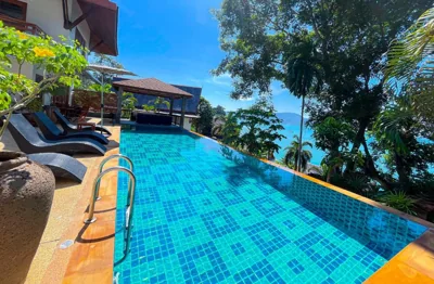Aoyon Beach, a 5-bedroom Thai-style villa with stunning sea views, 50 meters direct beach access, free maid, – 写真 4