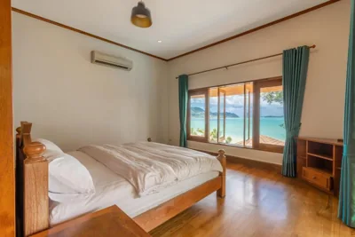 Aoyon Beach, a 5-bedroom Thai-style villa with stunning sea views, 50 meters direct beach access, free maid, – 写真 6