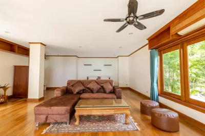 Aoyon Beach, a 5-bedroom Thai-style villa with stunning sea views, 50 meters direct beach access, free maid, – 写真 11